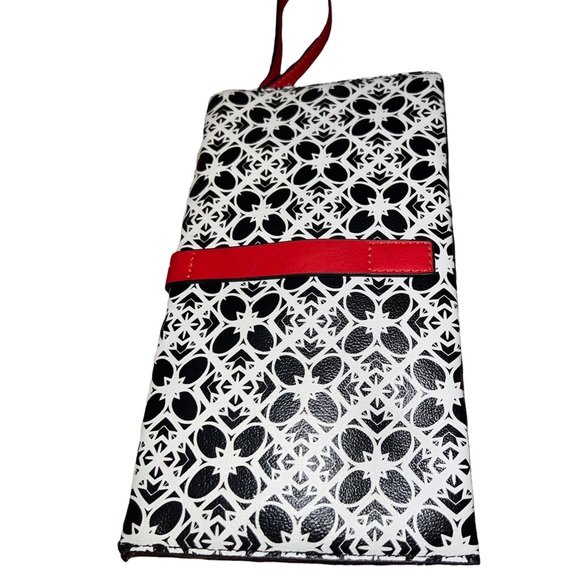 The Limited ENVELOPE CLUTCH/WRISTLET in red, white & black geometric design EUC - Picture 5 of 10
